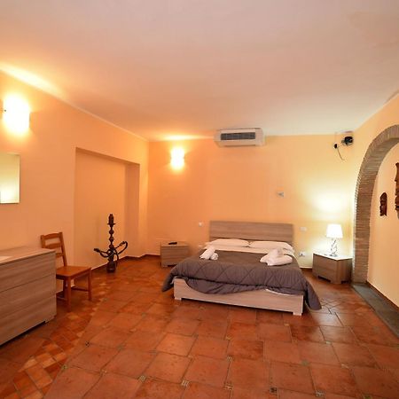 Air B&B Pleasant Moments Больсена Екстер'єр фото