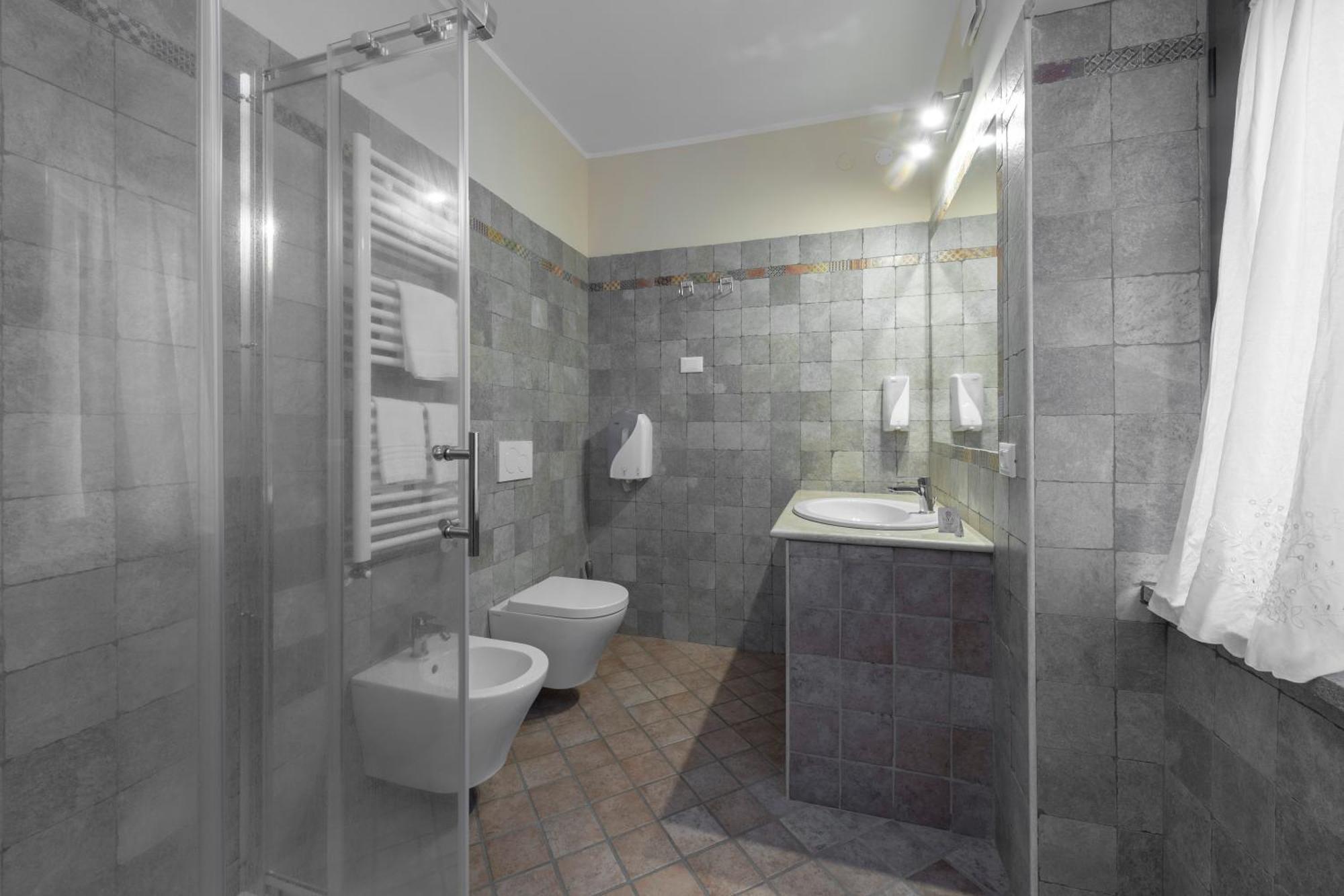 Air B&B Pleasant Moments Больсена Екстер'єр фото